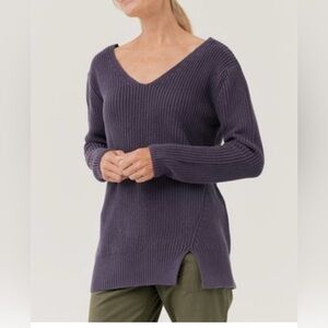 Pact Women's Deep V-Neck purple organic cotton Sweater